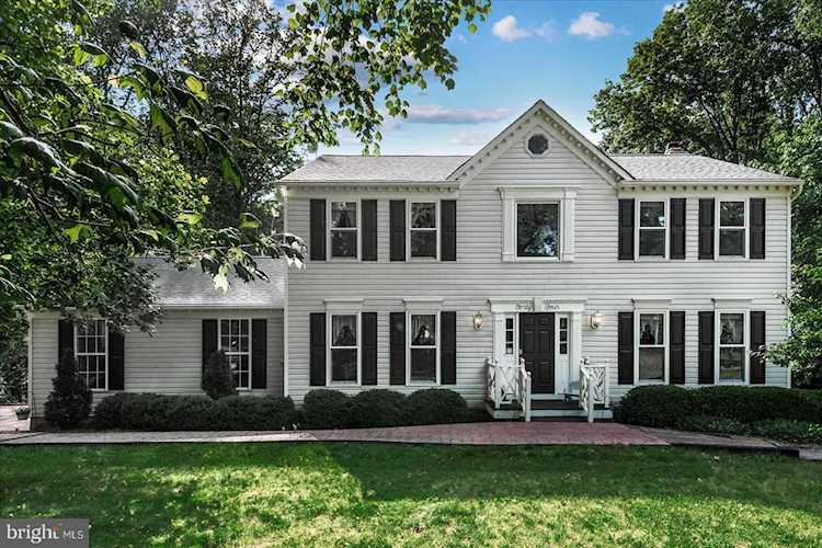 44 Indian Point Rd Stafford, VA 22554