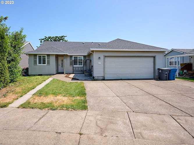 977 Mahan LOOP Gervais, OR 97026 | MLS 23301474 Photo 1