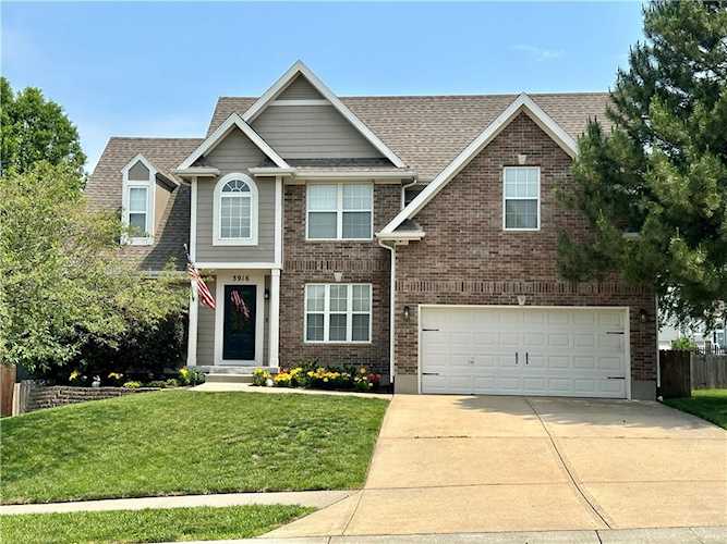3916 SW Windemere Dr Lee's Summit, MO 64086 | MLS 2438219 Photo 1