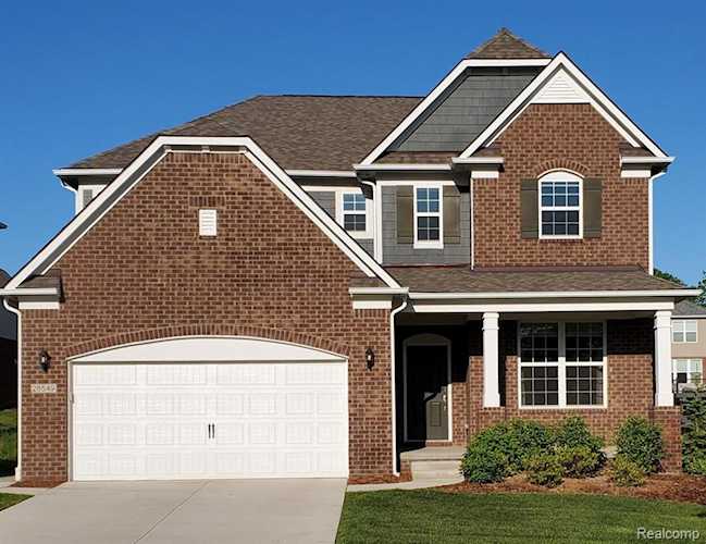 28549 Hummingdale Novi, MI 48377