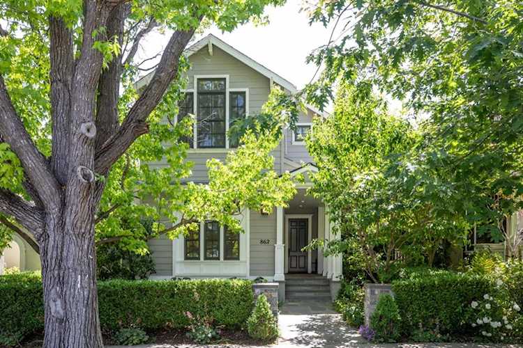 862 Waverley Street Palo Alto, CA 94301