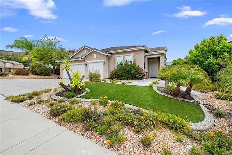 35202 Portola Place Wildomar, CA 92595 | MLS SW23090744 Photo 1