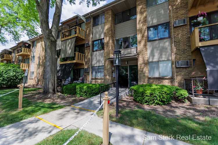 2433 Byron Center Ave SW #304 Wyoming, MI 49519 | MLS 23018571 Photo 1