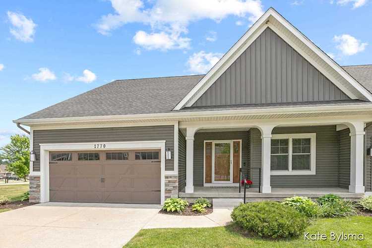 1770 North Brandon Ridge Dr NW Grand Rapids, MI 49544 | MLS 23018330 Photo 1