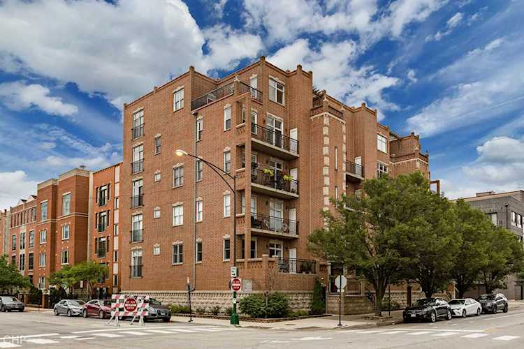 822 W Hubbard St #5 Chicago, IL 60642 | MLS 11797869 Photo 1