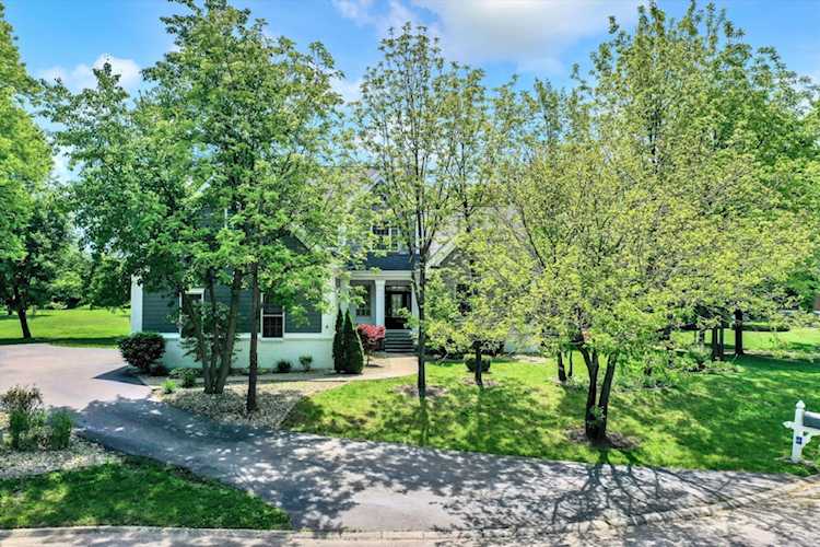 12361 Creekwood Ln Carmel, IN 46032 | MLS 21922820 Photo 1