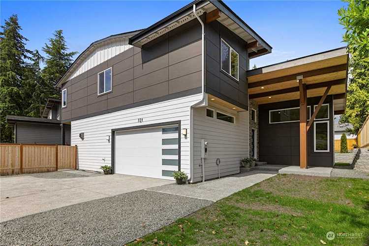 721 Edmonds Way, Edmonds, WA, 98020 | MLS#2076132 | Novak Team Photo 1