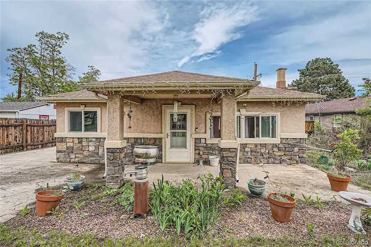 6364 Downing St Welcome to this charming 3-bed 2-bath bungalow with so many possibilities! Offering an inviting... Denver Adams CO 80216 8010685 commercial property for sale $503,000 8010685 Photo 1