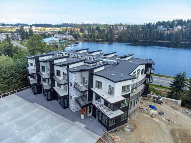 4474 Wellington Rd #305 Nanaimo, BC V9T 2H3