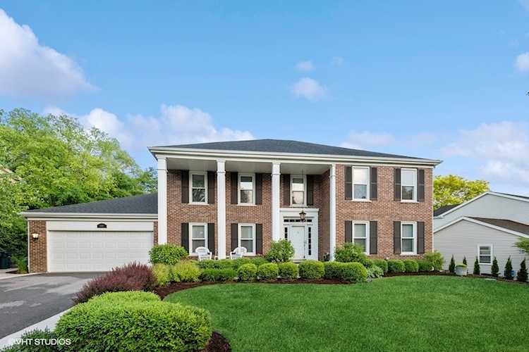 5181 N Tamarack Dr Barrington, IL 60010 | MLS 11798449 Photo 1