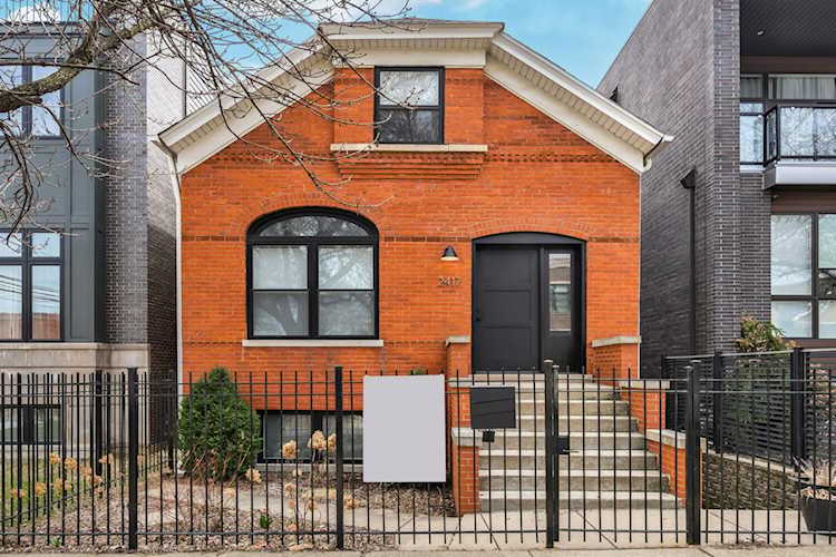 2417 W Huron St Chicago, IL 60612 | MLS 11798608 Photo 1