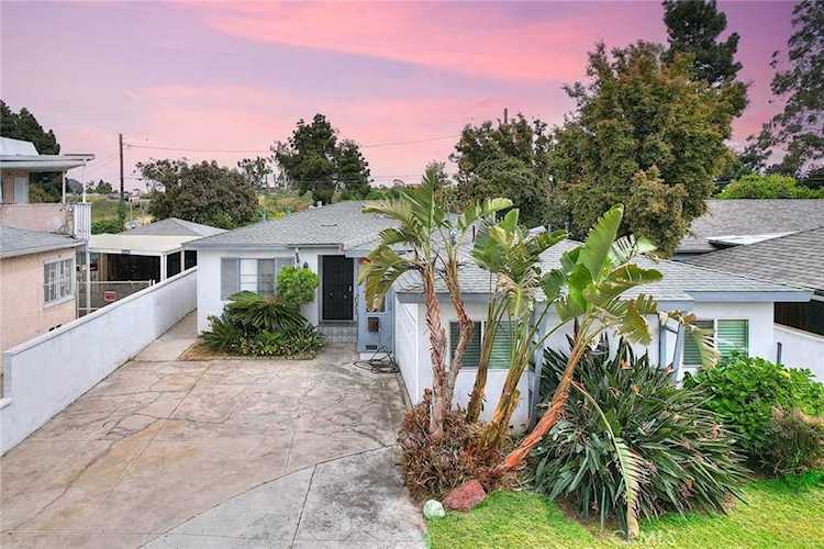3354 Virginia Ave Santa Monica, CA 90404