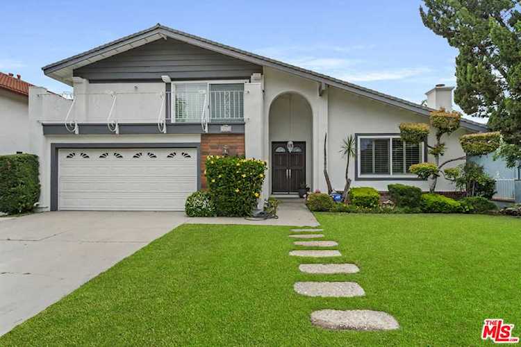 9924 Hanna Ave, Chatsworth, CA 91311 | RubyHome Photo 1