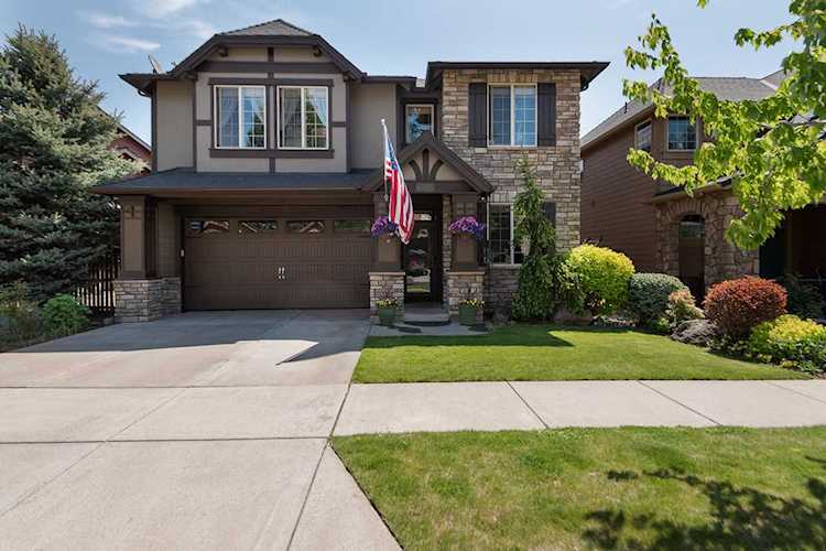 20473 Jacklight Ln-Bend-OR-97702-Deschutes-Sun Meadow Photo 1