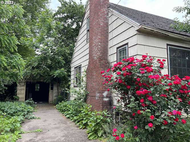 960 Shipping ST Salem, OR 97301 | MLS 23256812 Photo 1