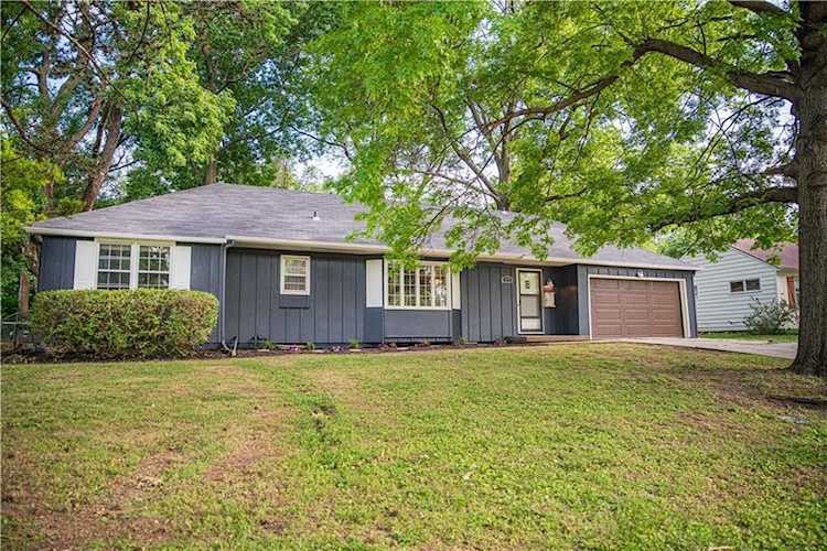 5711 W 78th Terrace Prairie Village, KS 66208 | MLS 2438408 Photo 1