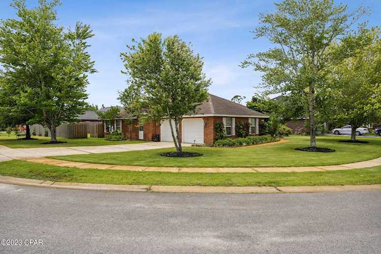 2007 Tupelo Ct Panama City, FL 32405