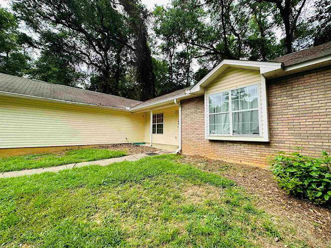 1012 Redbud Ave Tallahassee, FL 32303 in Town N Country Park Photo 1