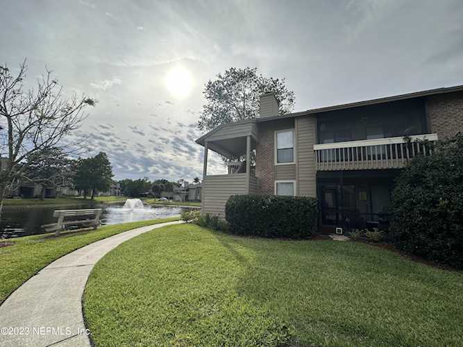 10200 Belle Rive BLVD Jacksonville, FL 32256
