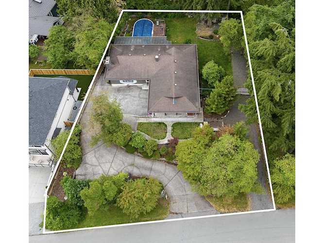 34095 Woodbine Street Abbotsford, BC V2S2R3