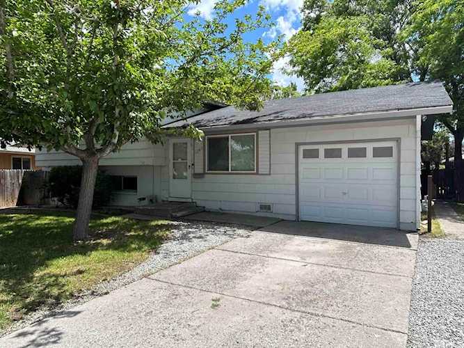 3240 Berthoud Ln Reno, NV 89503 | MLS 230005816 Photo 1