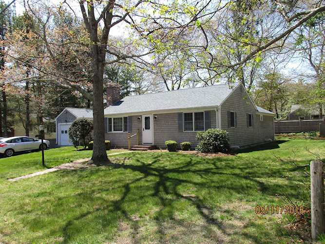 121 Longfellow Drive Centerville, MA 02632 | MLS 22301617 Photo 1