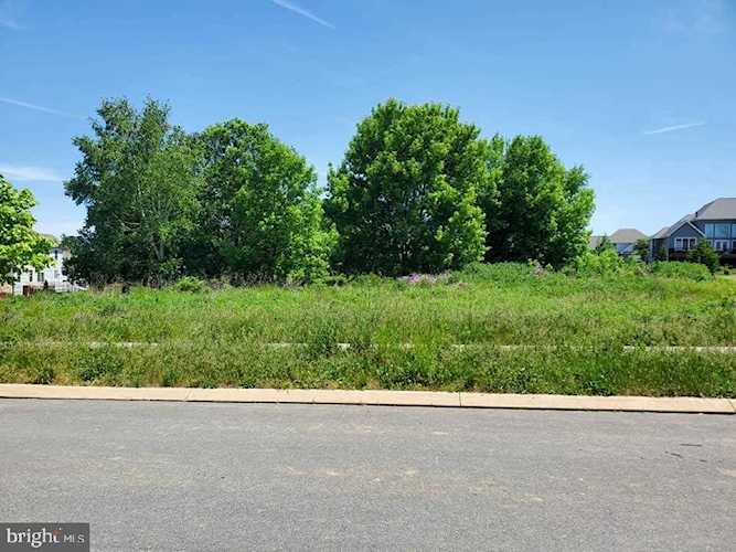 117 Primrose Ct State College, PA 16801