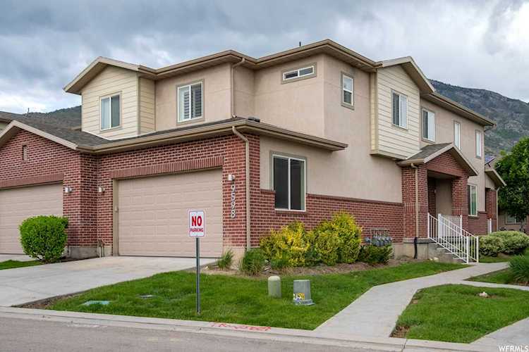 9598 N Deerfield Ln Cedar Hills, UT 84062