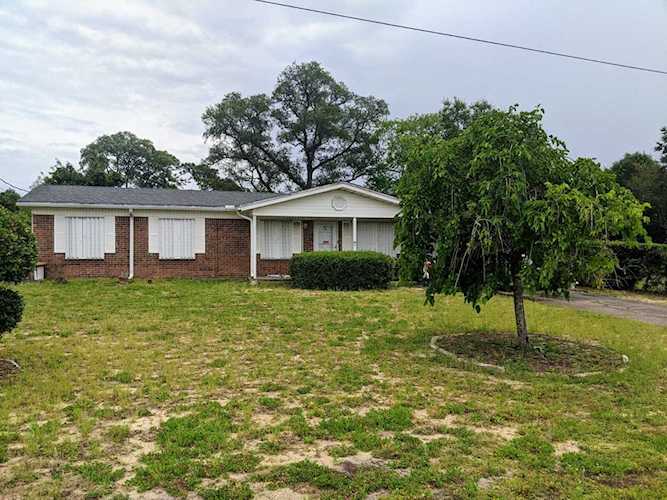66 10th St Shalimar, FL 32579 | MLS 922666 Photo 1