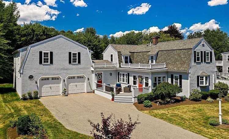 76 Pleasant St Hanover, MA 02339 | MLS 73120074 Photo 1