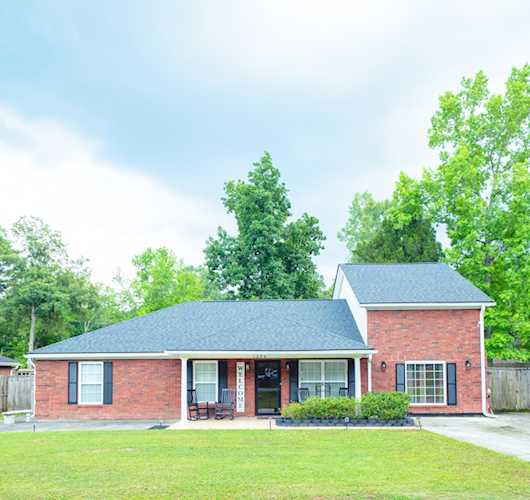 1230 Saylors Avenue Moncks Corner, SC 29461