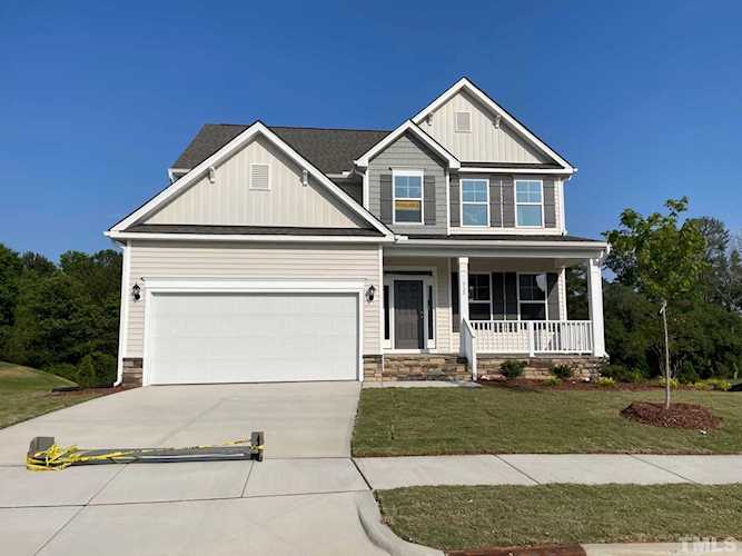 512 Glenwyck Court Fuquay Varina, NC 27526