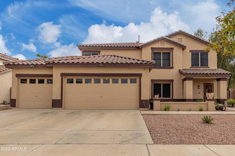 3227 W Lucia Drive Phoenix, AZ 85083