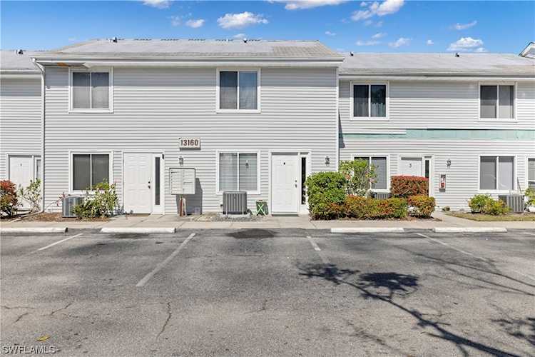 13160 Kings Point Dr #4 Fort Myers, FL 33919