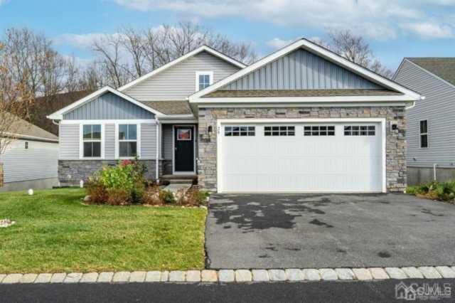 24 Devon Court Hamburg, NJ 07419