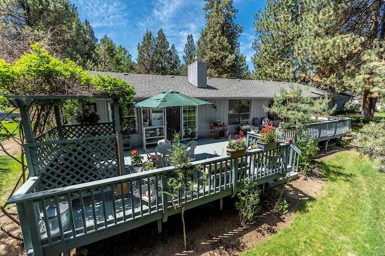 20422 Bullblock Rd Bend, OR 97702