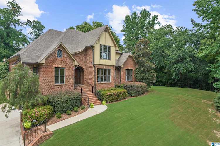 17 Greenwood Street Homewood, AL 35209