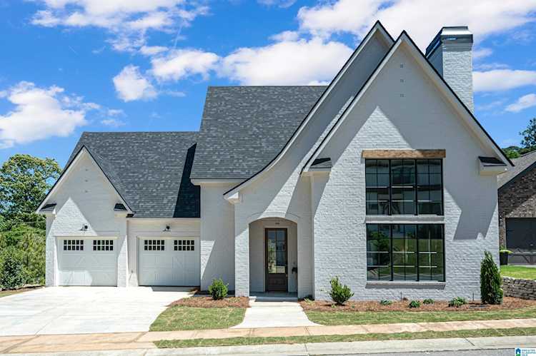 3316 Southbend Circle Vestavia Hills, AL 35243
