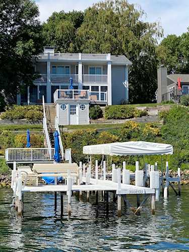 16400 Bayside Dr Spirit Lake, IA 51360