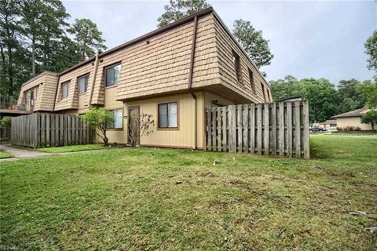 1313 Pacifica Ct Newport News, VA 23608 | MLS 10488655 Photo 1