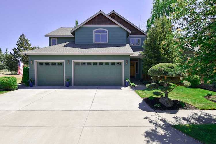 61694 Rigel Way Bend, OR 97702 | MLS 220165363 Photo 1