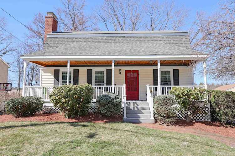 294 Blevens Dr Manchester, NH 03104 | MLS 4948754 Photo 1