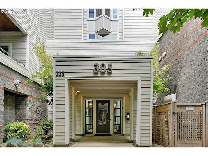 305 S Montgomery ST #406 Portland, OR 97201