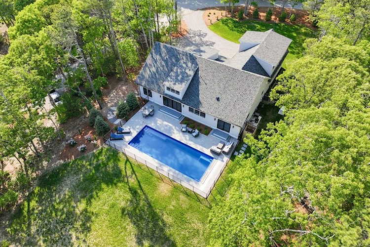 5 Huckleberry Dr Orleans, MA 02653