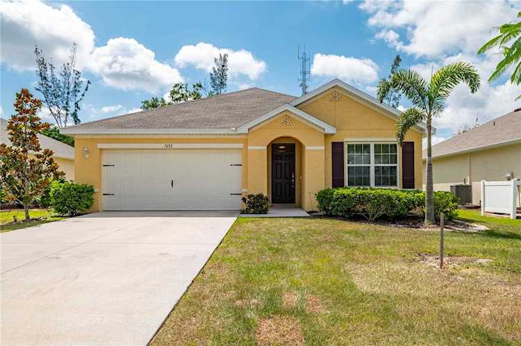 7692 Mikasa Dr Punta Gorda, FL 33950