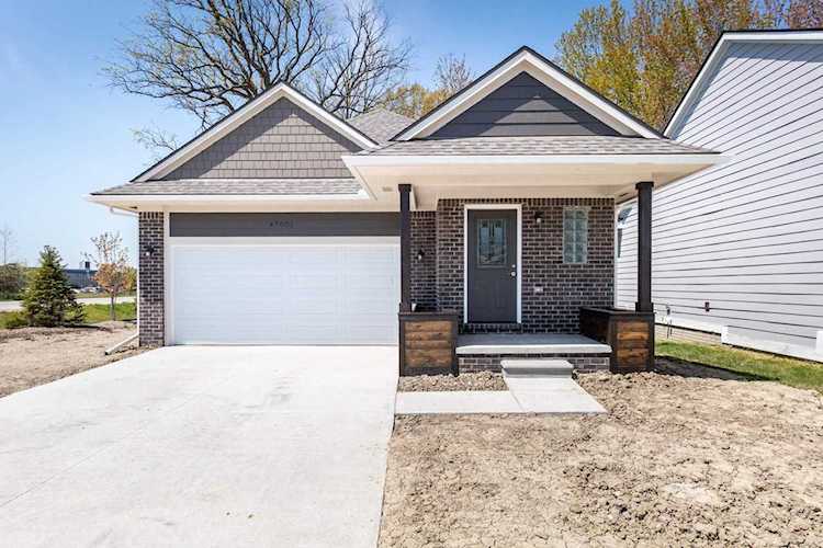 47038 Brookview, Chesterfield Twp, MI 48047 in Brookview Estates|Macomb MLS# 50111170 Photo 1