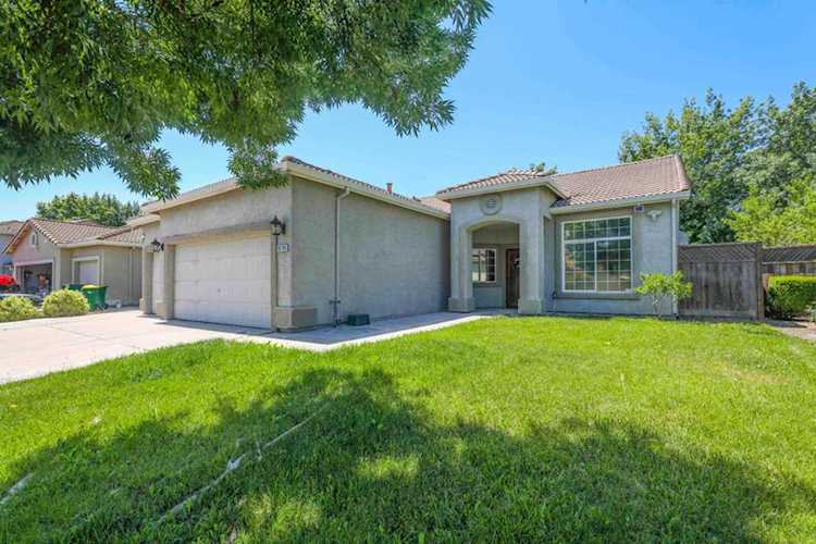 9198 Bridalveil Circle Stockton, CA 95212