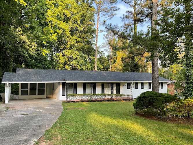 3270 Annelaine Drive SW Atlanta, GA 30311