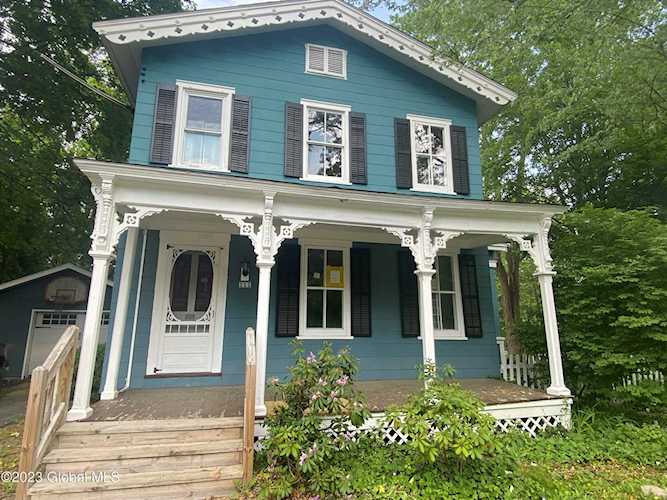 111 Lark St Altamont, NY 12009
