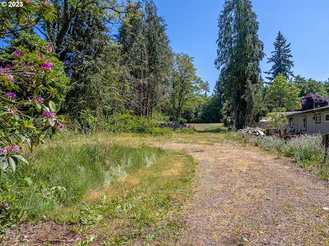 766 K ST Washougal, WA 98671